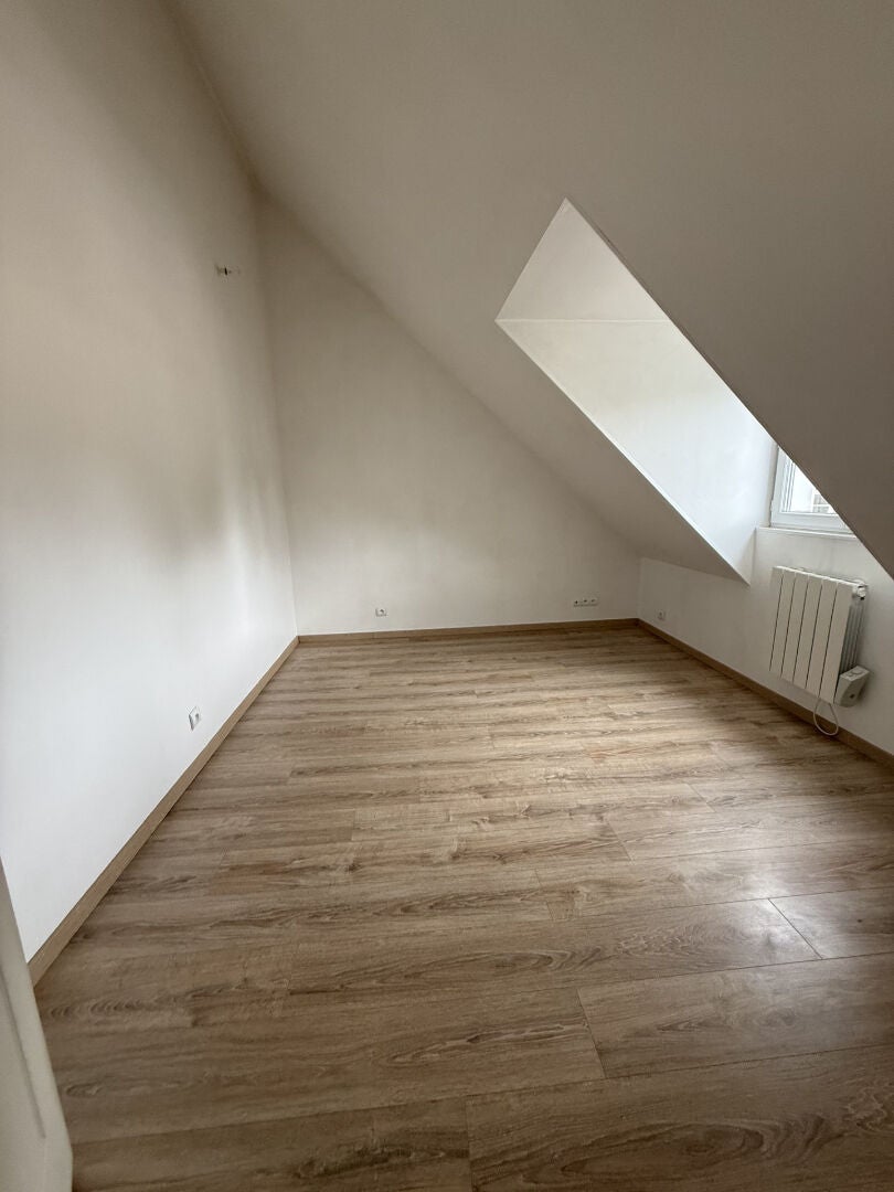 Appartement D 981 à Trie-Château
