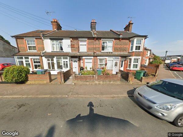 House Nevill Grove in Watford