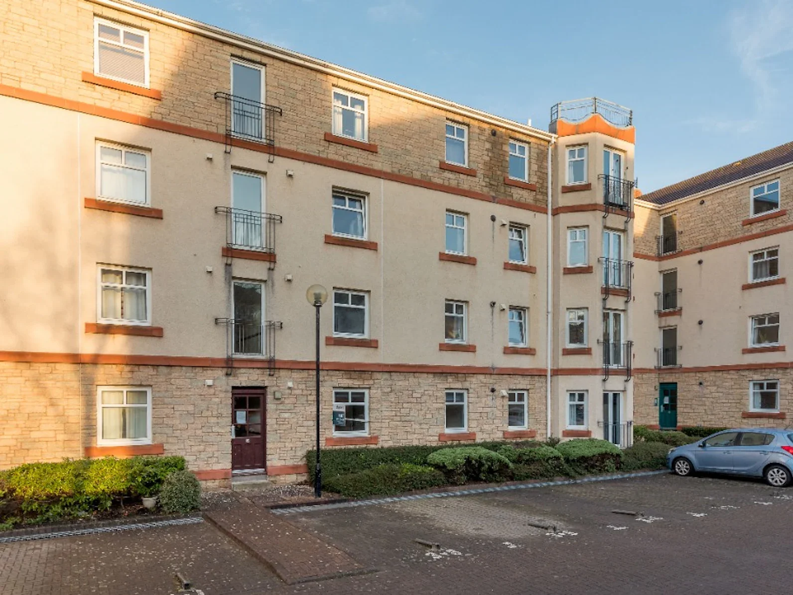 Flat Sinclair Place in City of Edinburgh