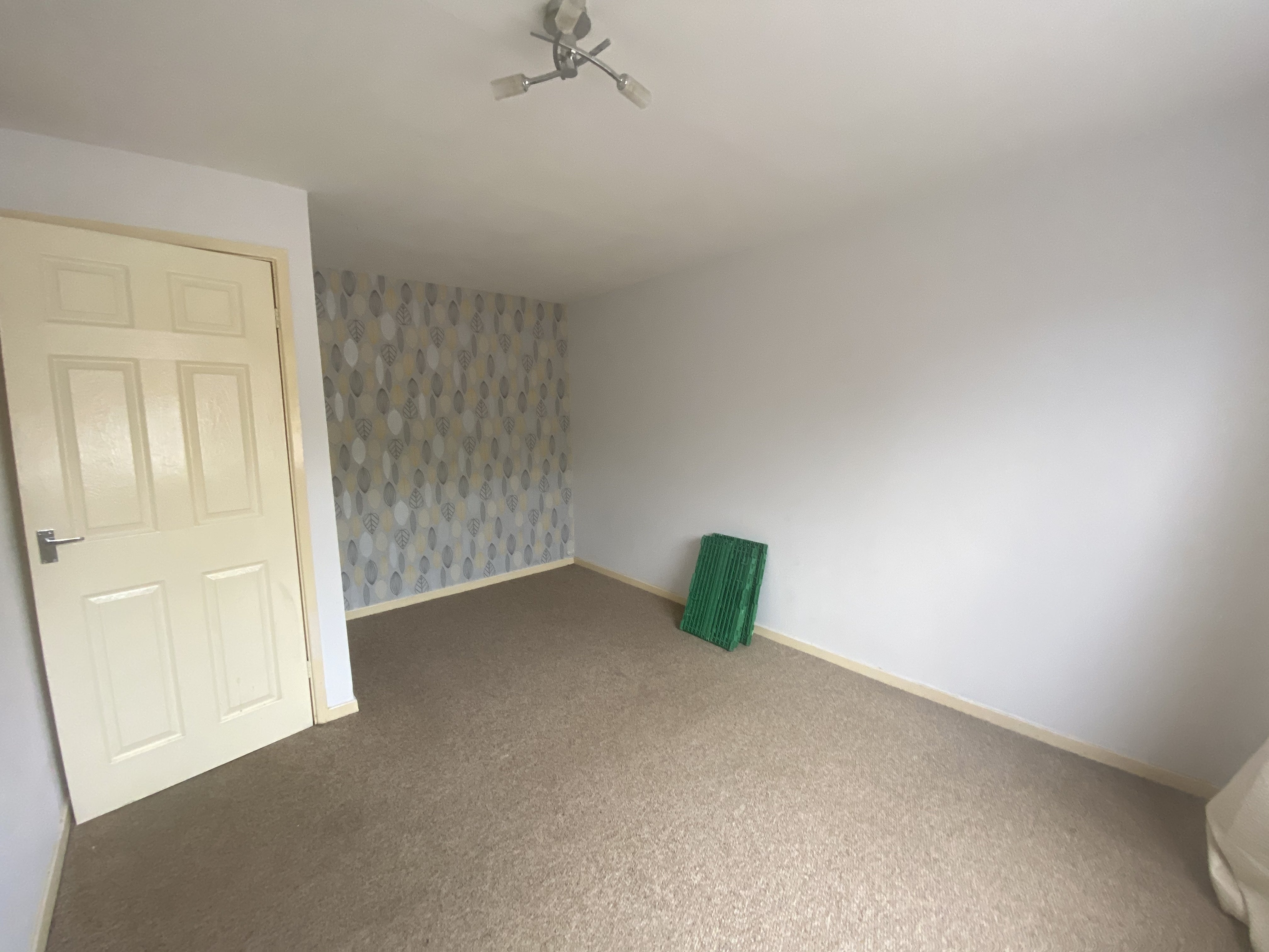 Flat Hazel Avenue in Birmingham