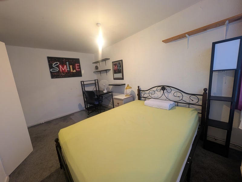 Room Stranraer Way in Greater London