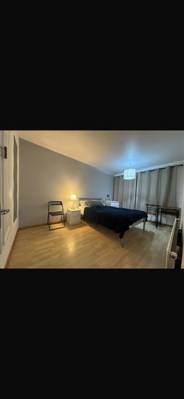 Room Maryland Street in Greater London
