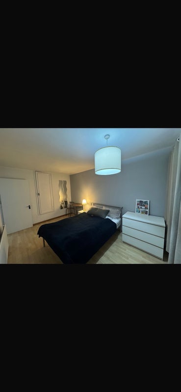 Room Maryland Street in Greater London