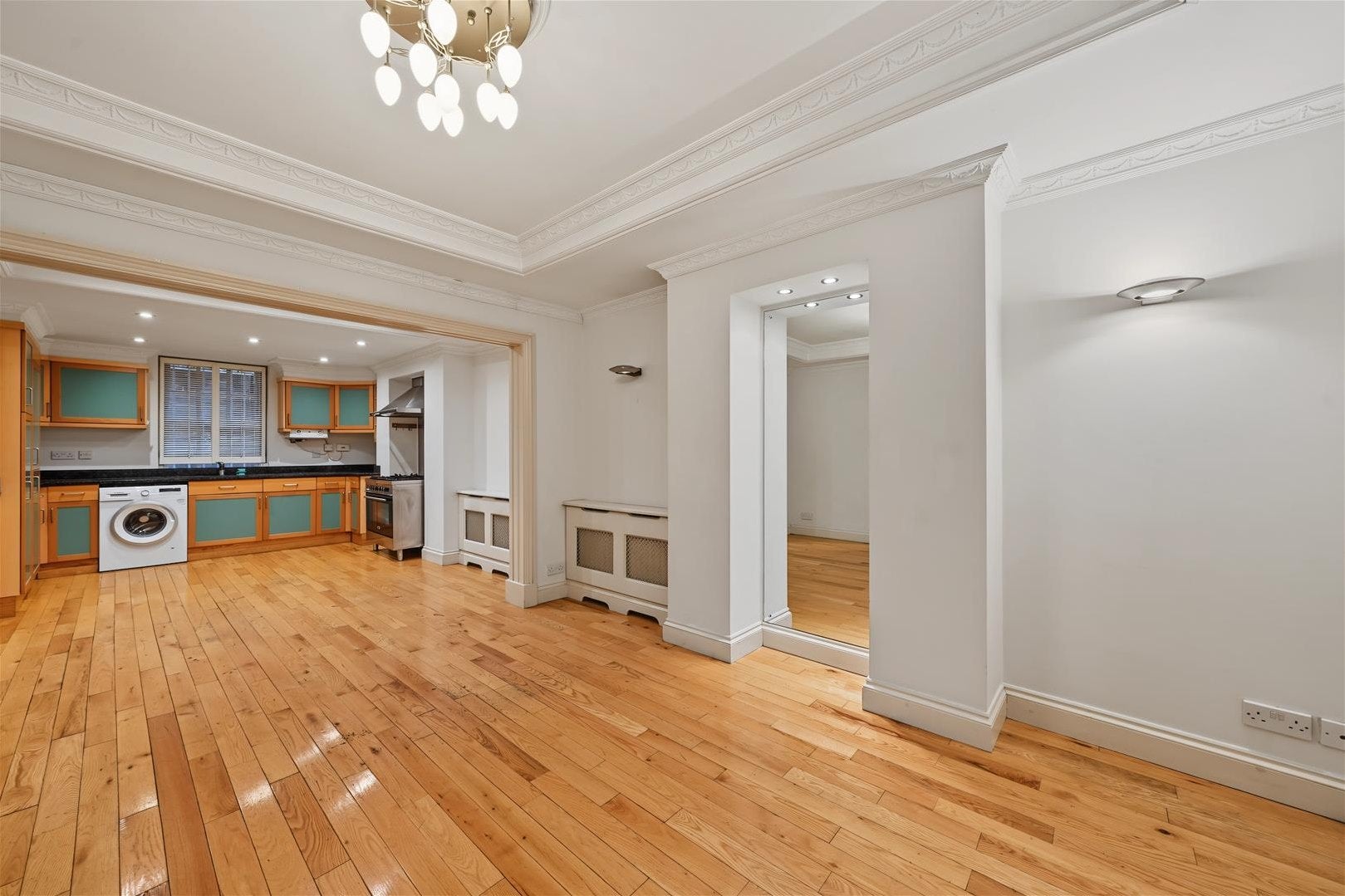 Flat Stockwell Green in Greater London