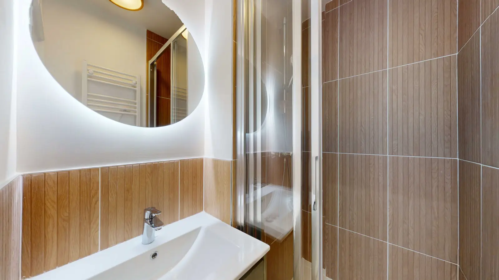 Room Rue Hoche in Vanves