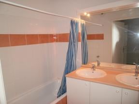 Flat Rue des Papetiers in Biganos
