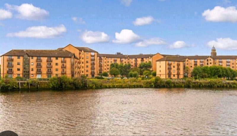 Room Riverview Drive in Glasgow