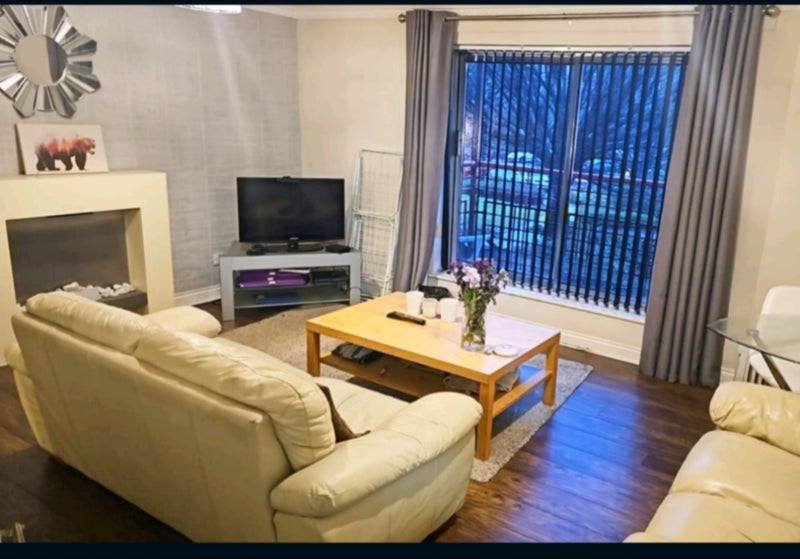 Room Riverview Drive in Glasgow