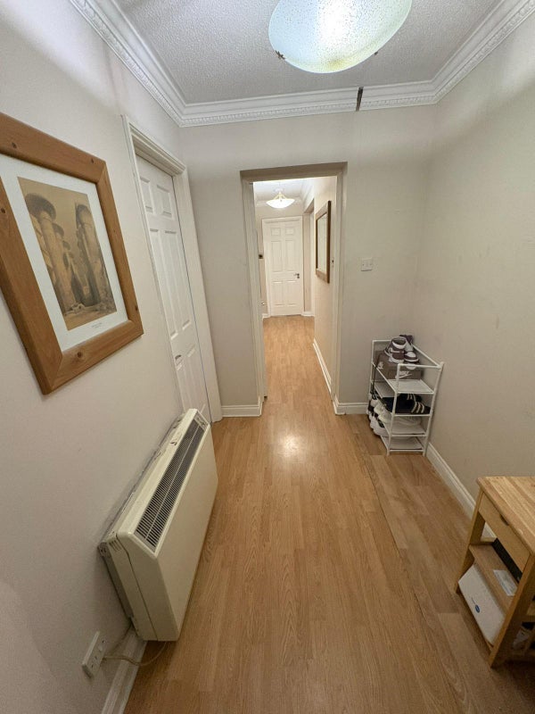 Room Riverview Drive in Glasgow
