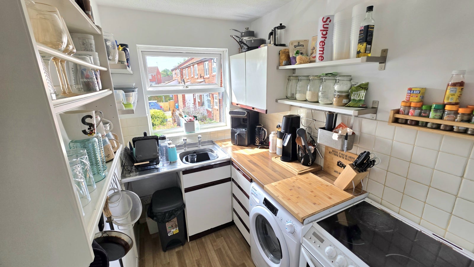 Flat Sudgrove Close in Worcester