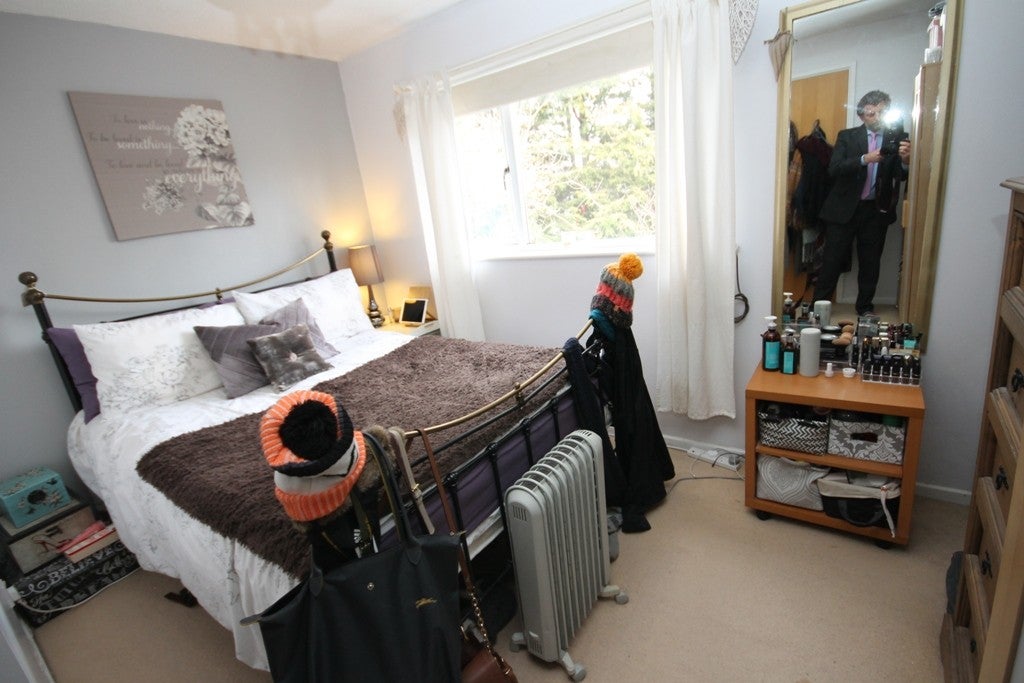 Flat Sudgrove Close in Worcester