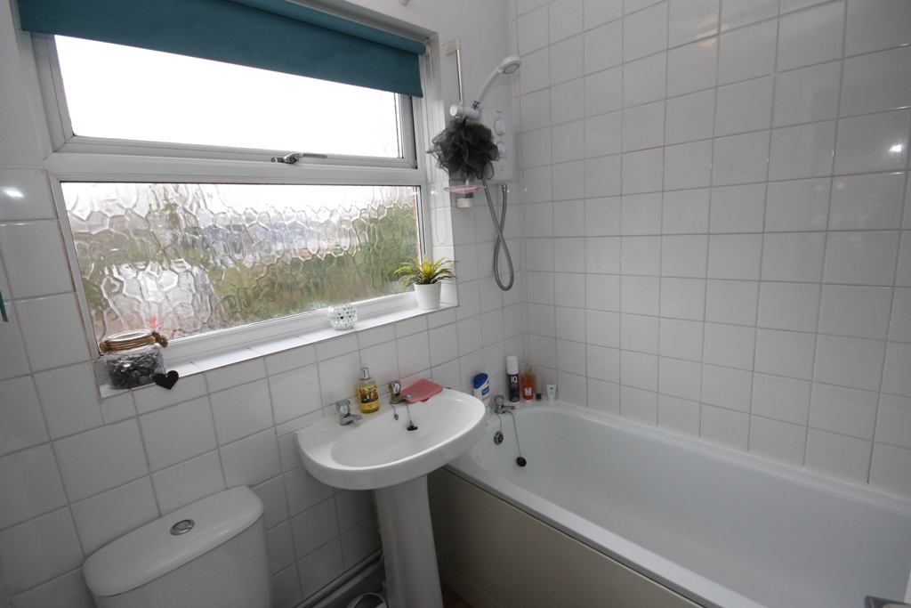Flat Sudgrove Close in Worcester