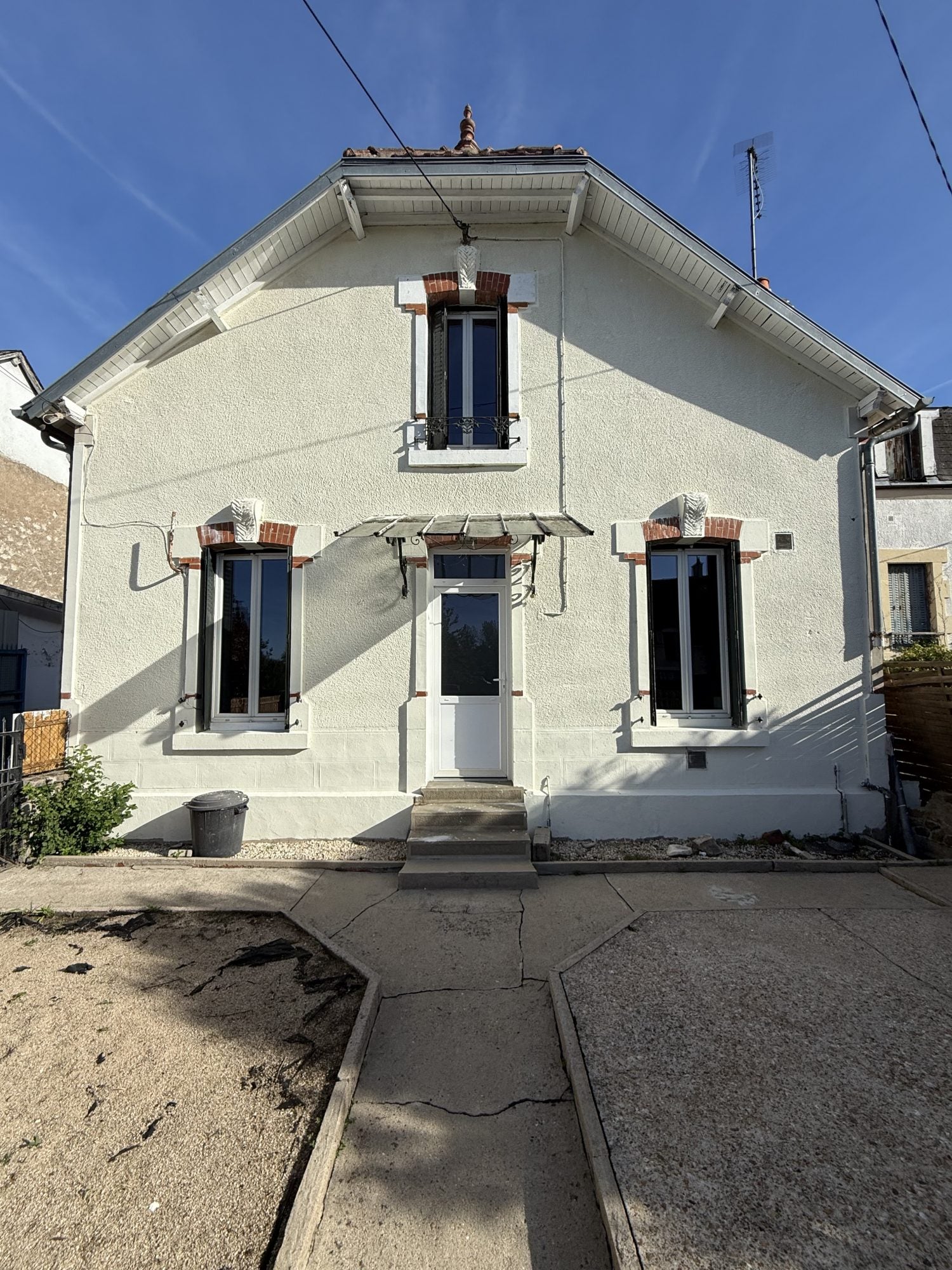 House Rue Pierre Ferdonnet in Vierzon