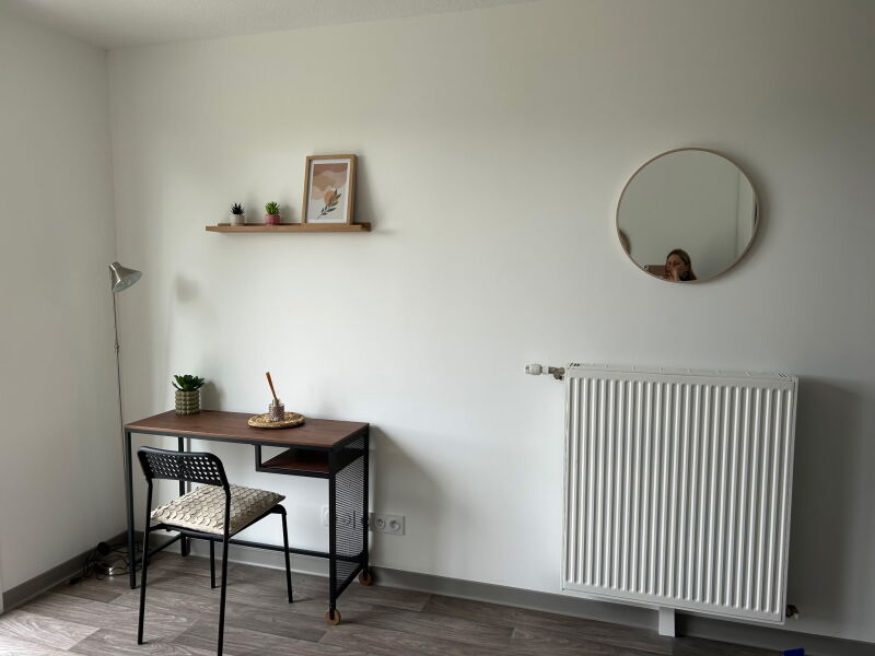 Chambre Rue de Pîtres à Franqueville-Saint-Pierre
