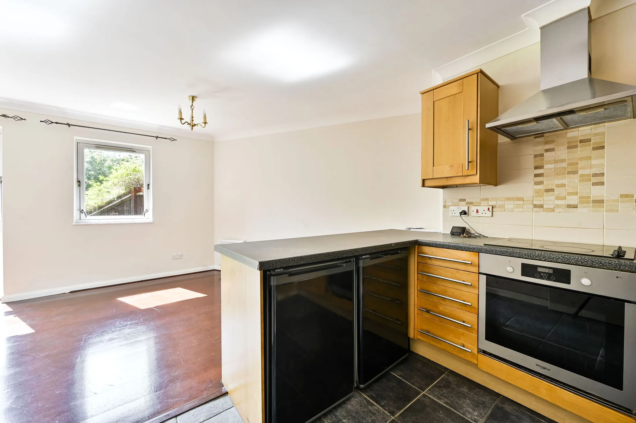 Flat Maltings Place in Greater London