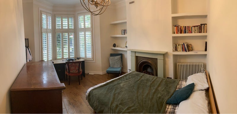 Room Park Avenue in Greater London