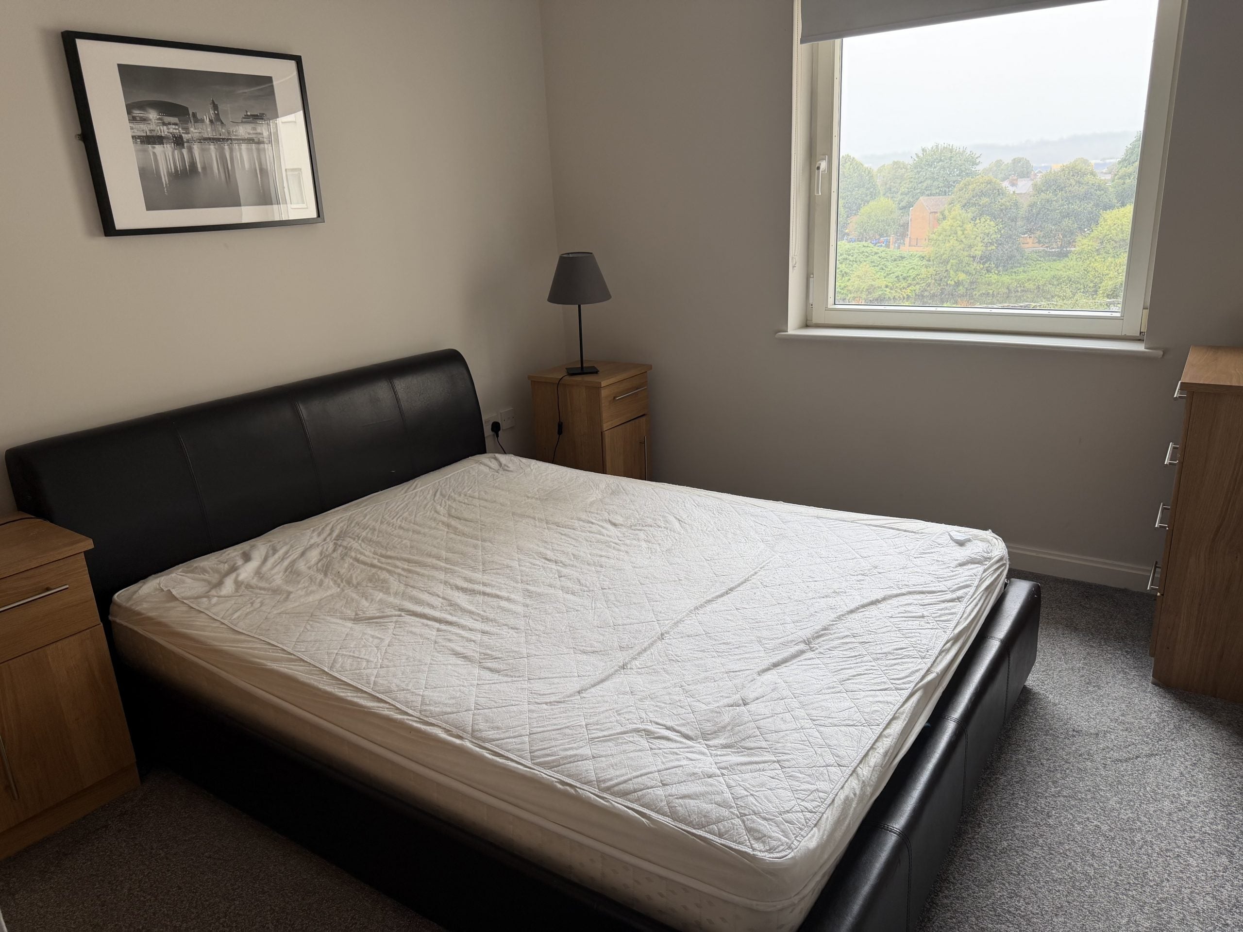 Flat Overstone Court in Cardiff