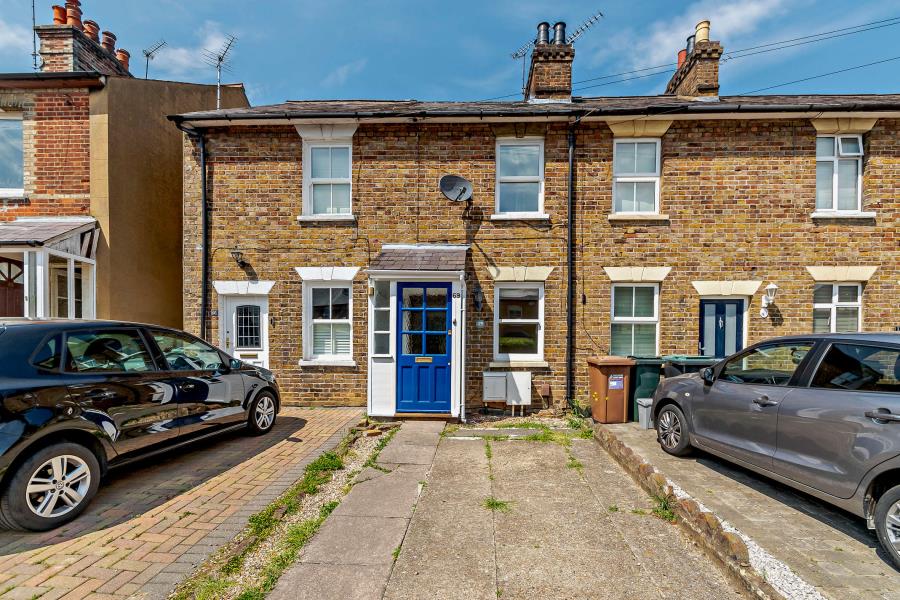 House New Road in Three Rivers