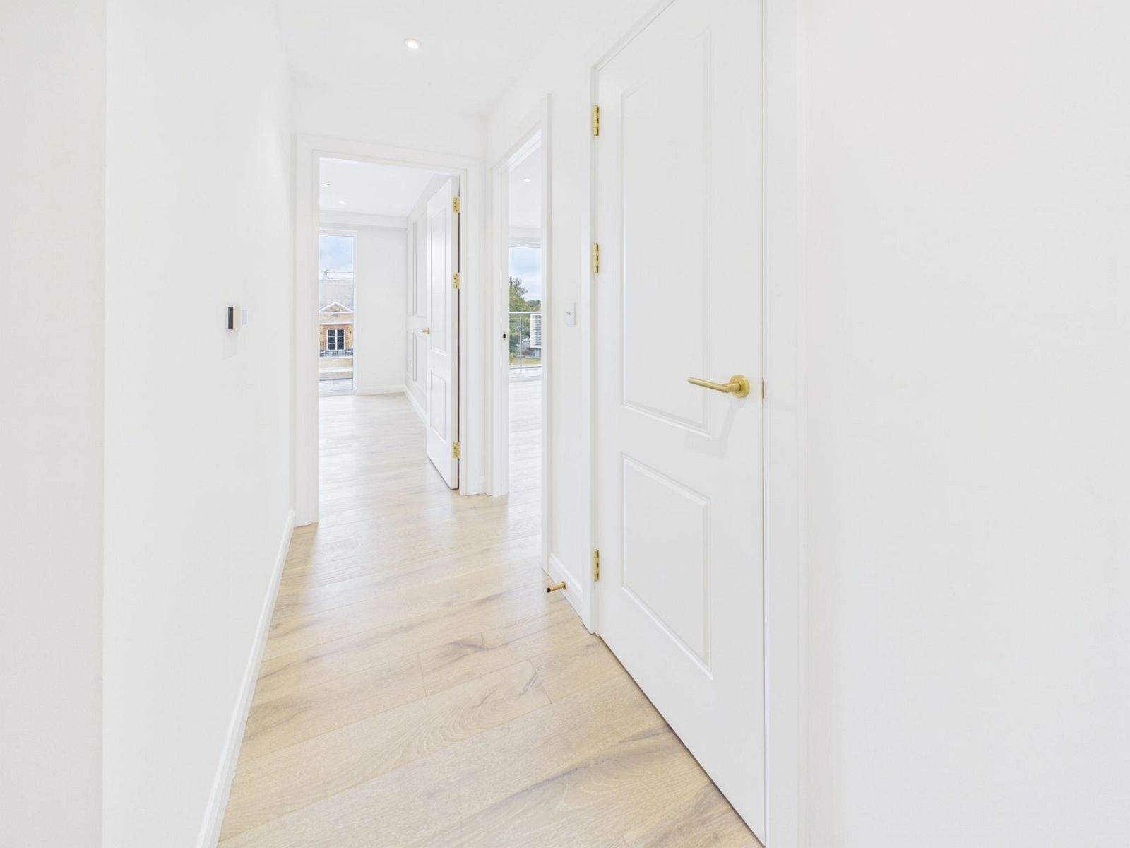 Flat Woodcote Grove in Epsom and Ewell