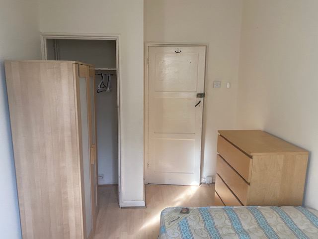 Room Edith Villas in Greater London