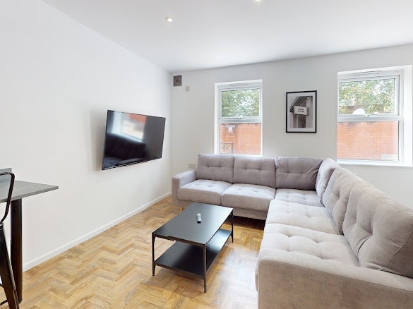 Room Lenton Boulevard in Nottingham