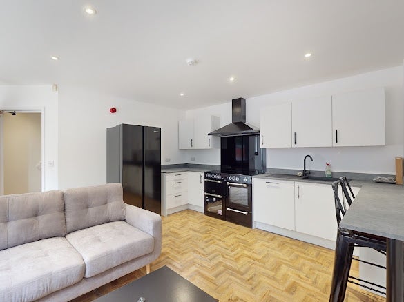 Room Lenton Boulevard in Nottingham