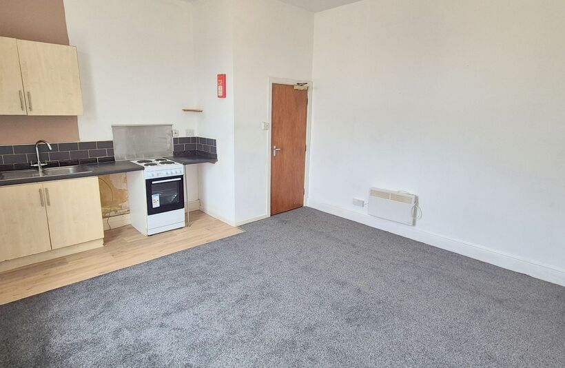 Flat Albion Road in Scarborough