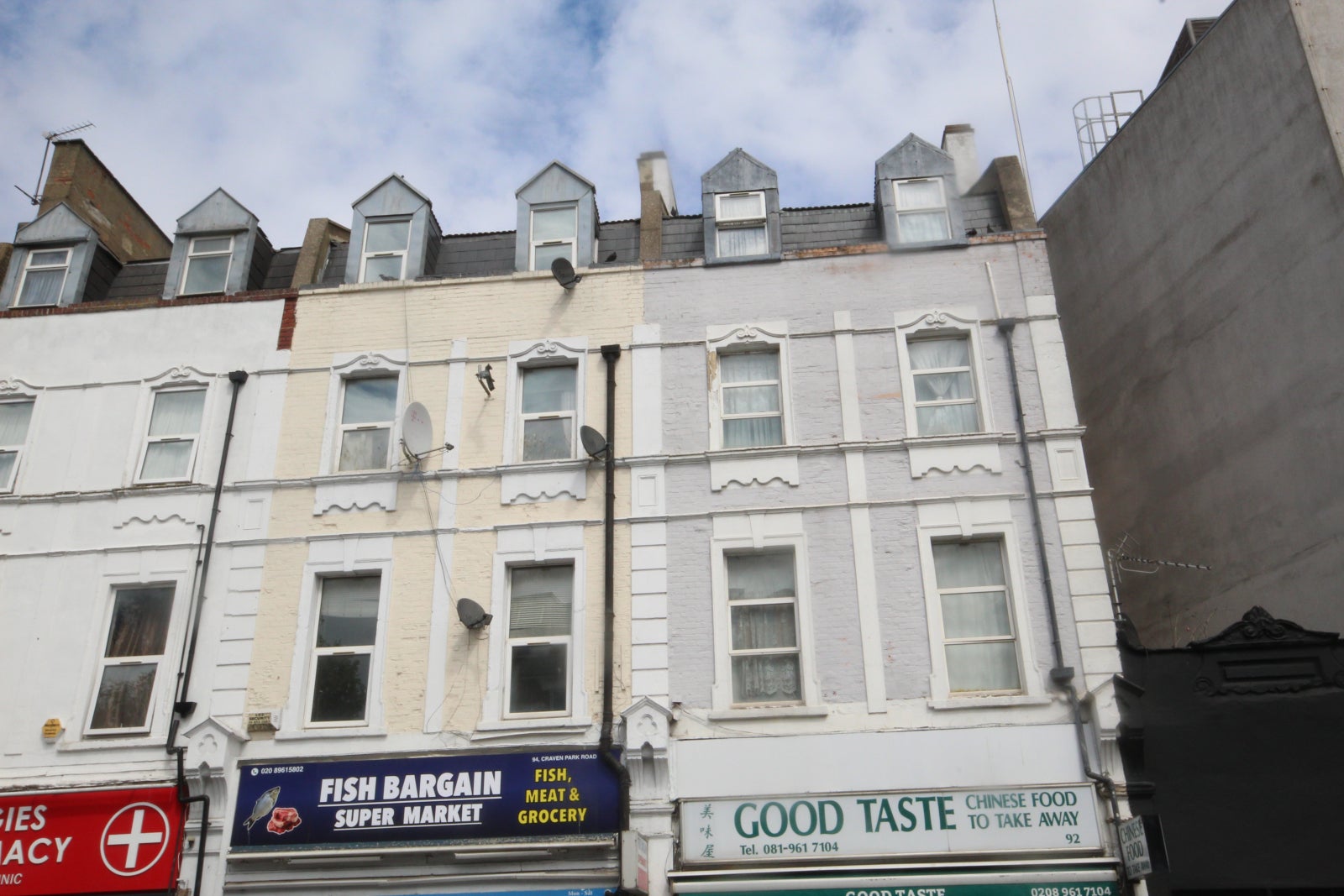 Flat Craven Park Road in Greater London