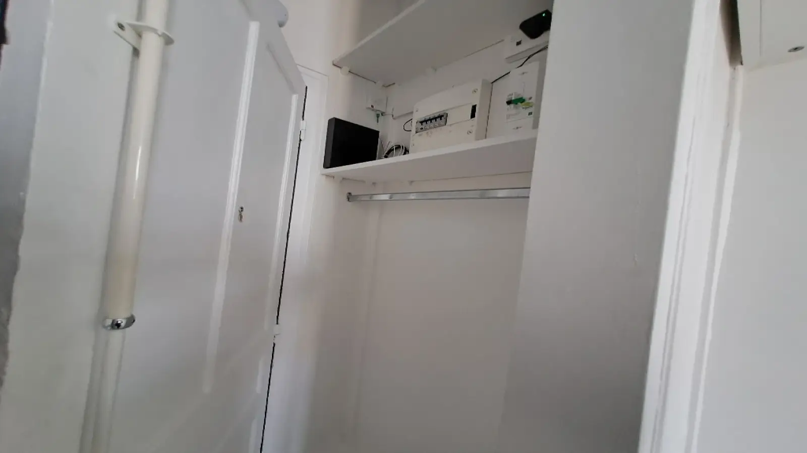 Flat Rue de Courcelles in Paris