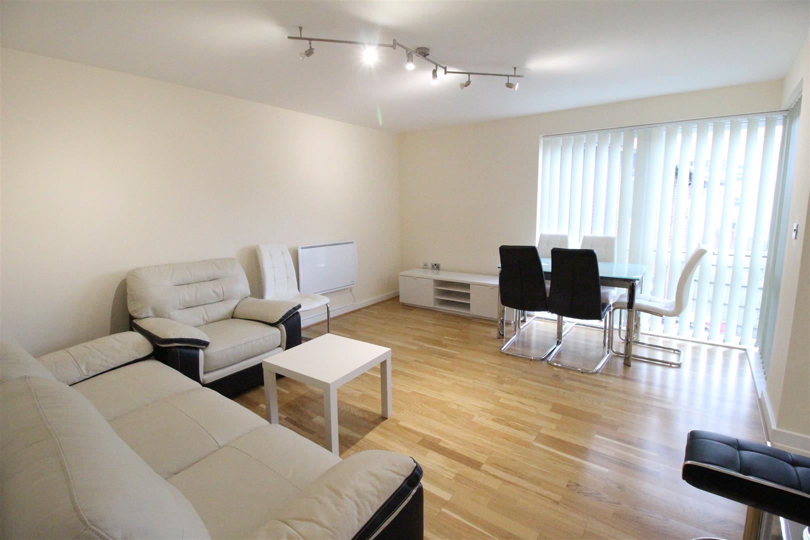 Flat Martlesham Walk in Greater London