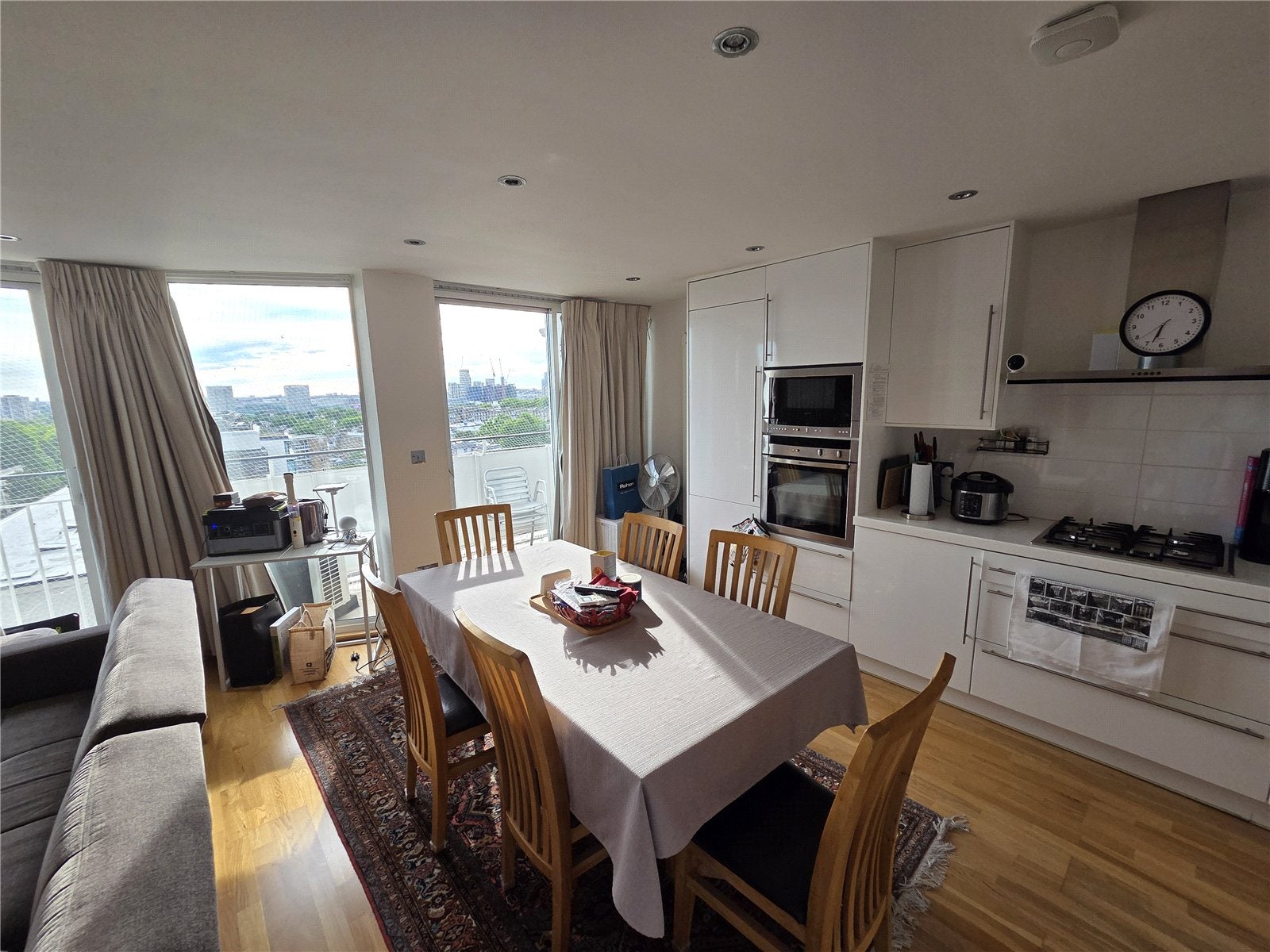 Flat Notting Hill Gate in Greater London