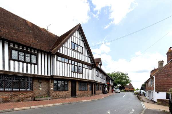House High Street in Tunbridge Wells