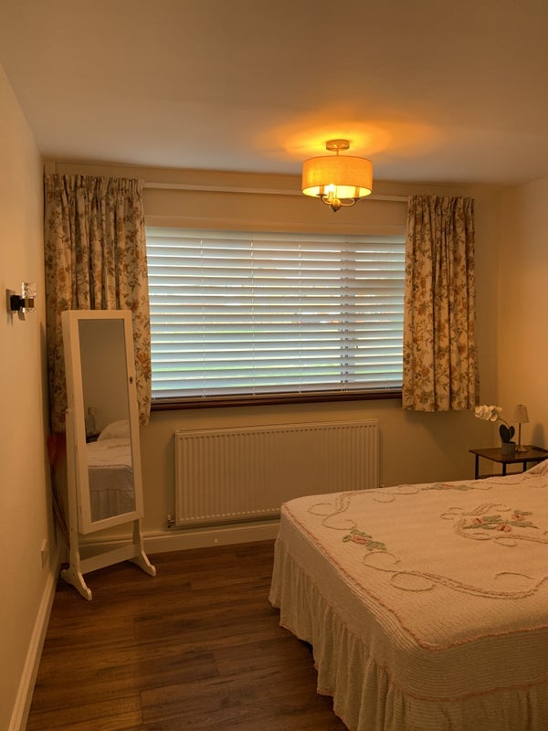 Room Garth Crescent in Coventry