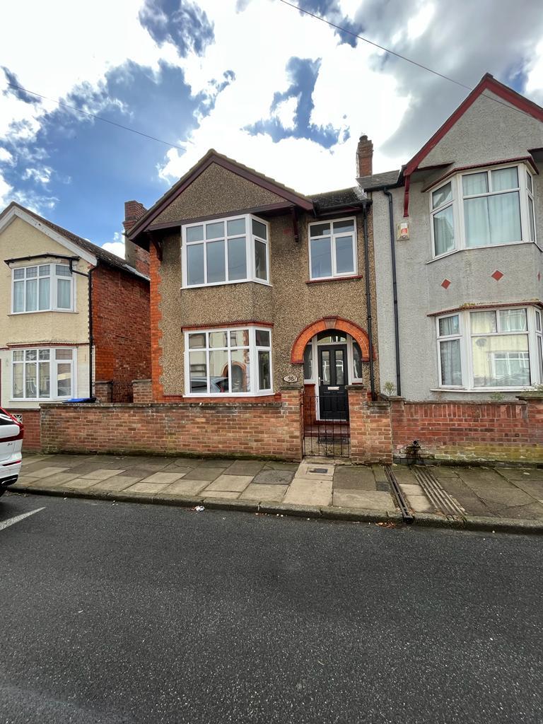 House Delapre Crescent Road in Far Cotton