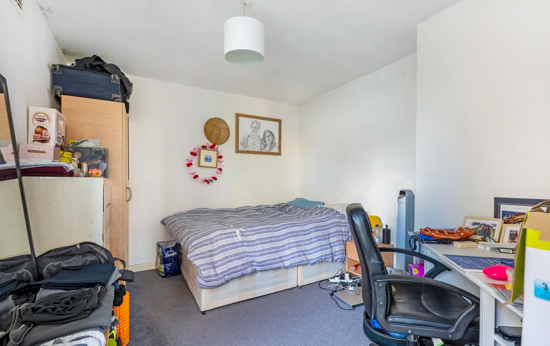 Flat Austral Street in Greater London