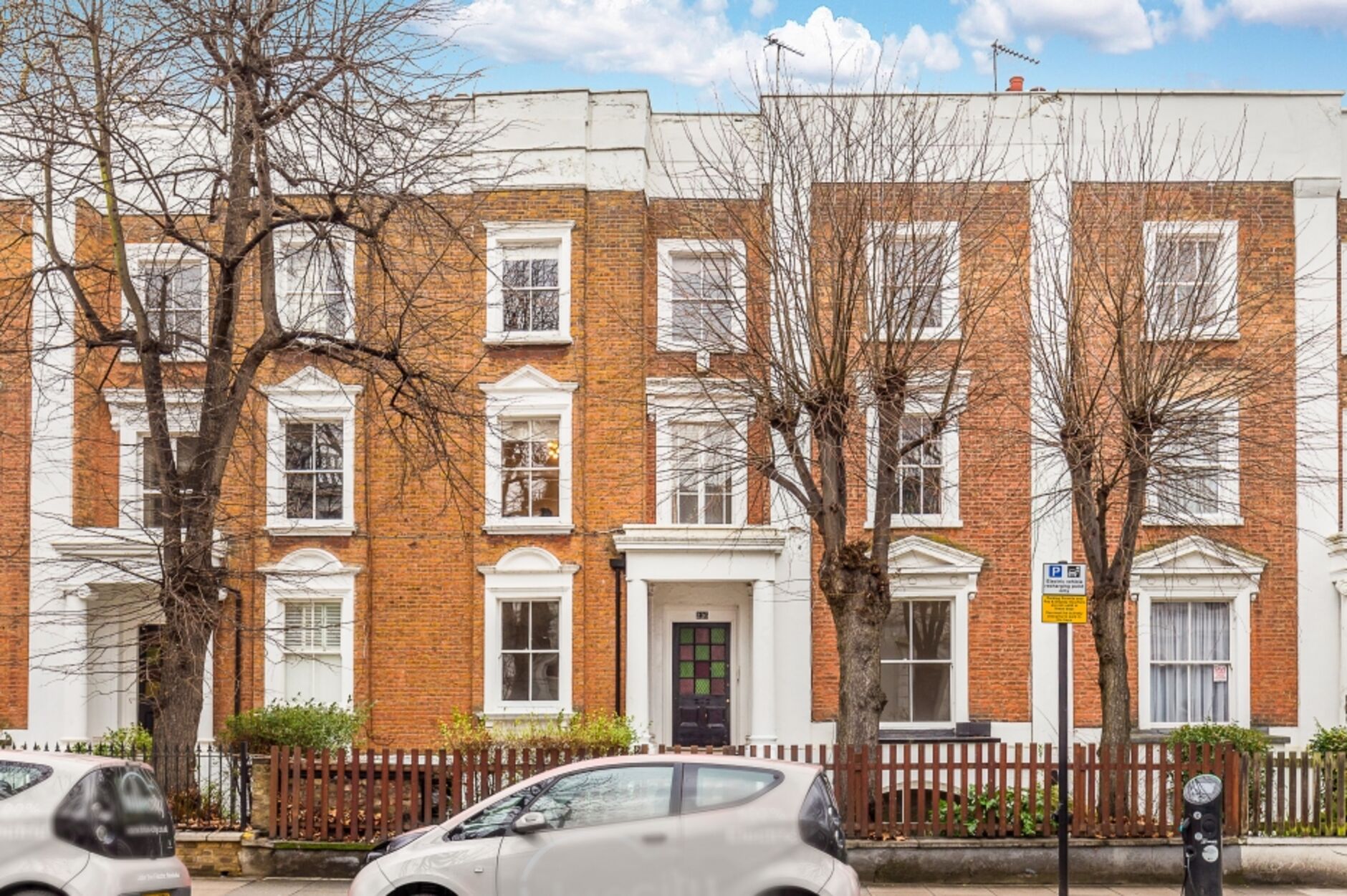 Flat Hammersmith Grove in Greater London