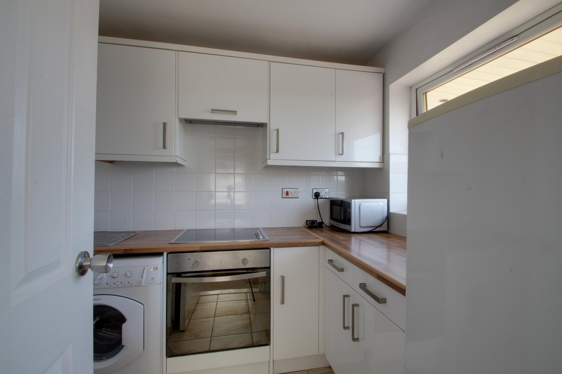 Flat Kimberley Close in Slough