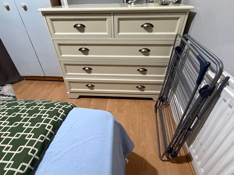 Room Green Lanes in Greater London