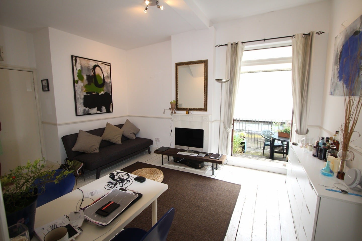 Flat Pratt Mews in Greater London
