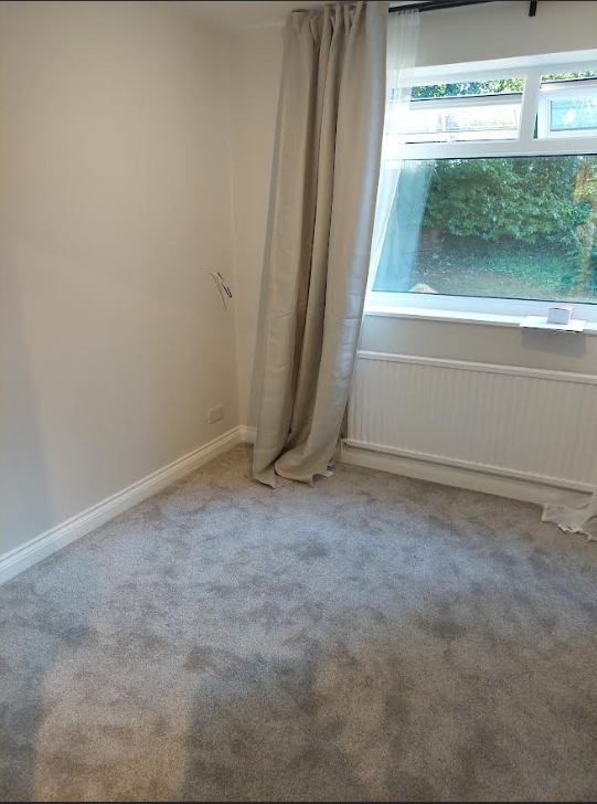Room Brooklands Road in Prestwich