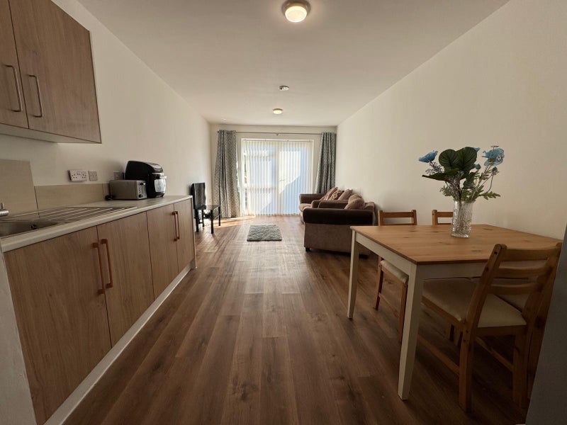 Room Foxwalks Avenue in Bromsgrove
