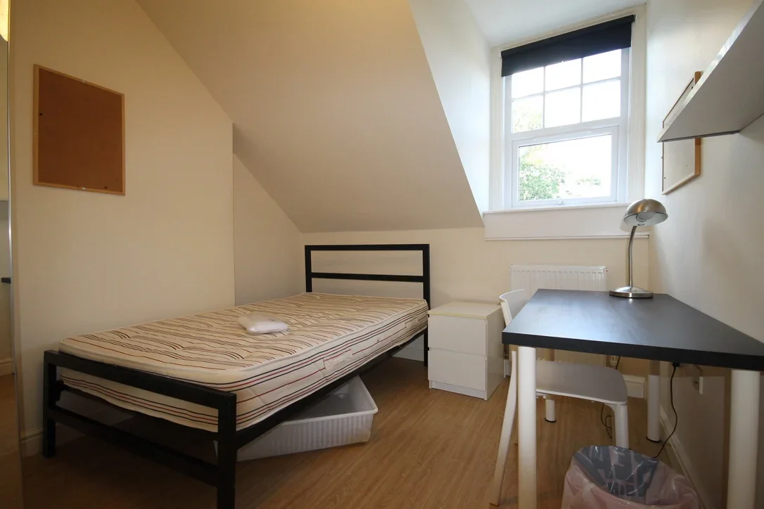 Room Eldon Place in Bath