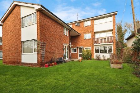 Flat Victoria Close in Stratford-on-Avon