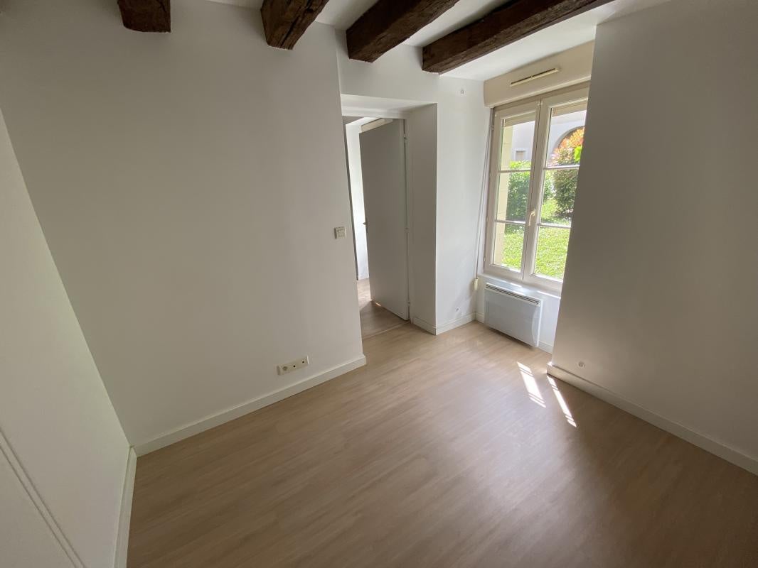 Chambre Quai Félix Faure à Angers