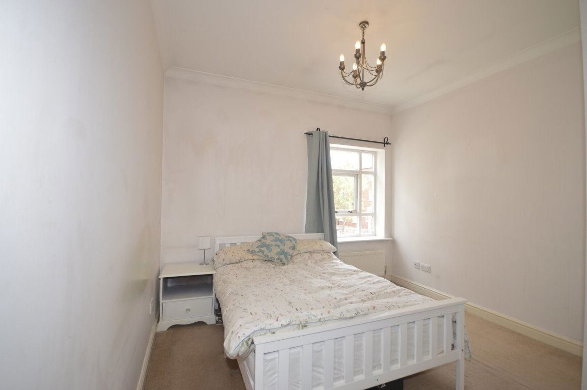Flat Milliner's Court in St Albans