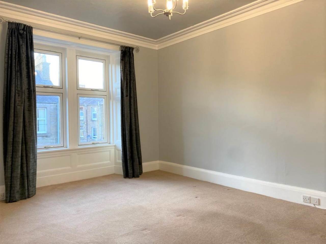 Flat Baldovan Terrace in Dundee