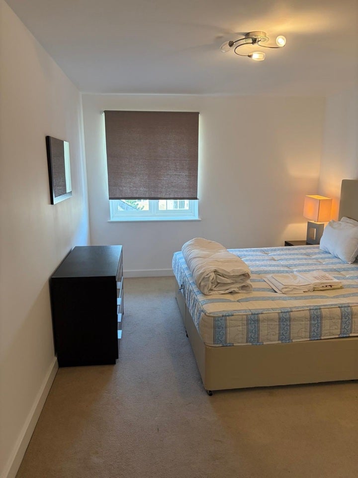 Room Park Lodge Avenue in Greater London
