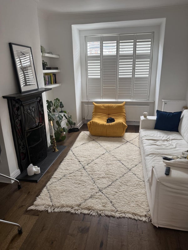 Room Bold Street in Trafford