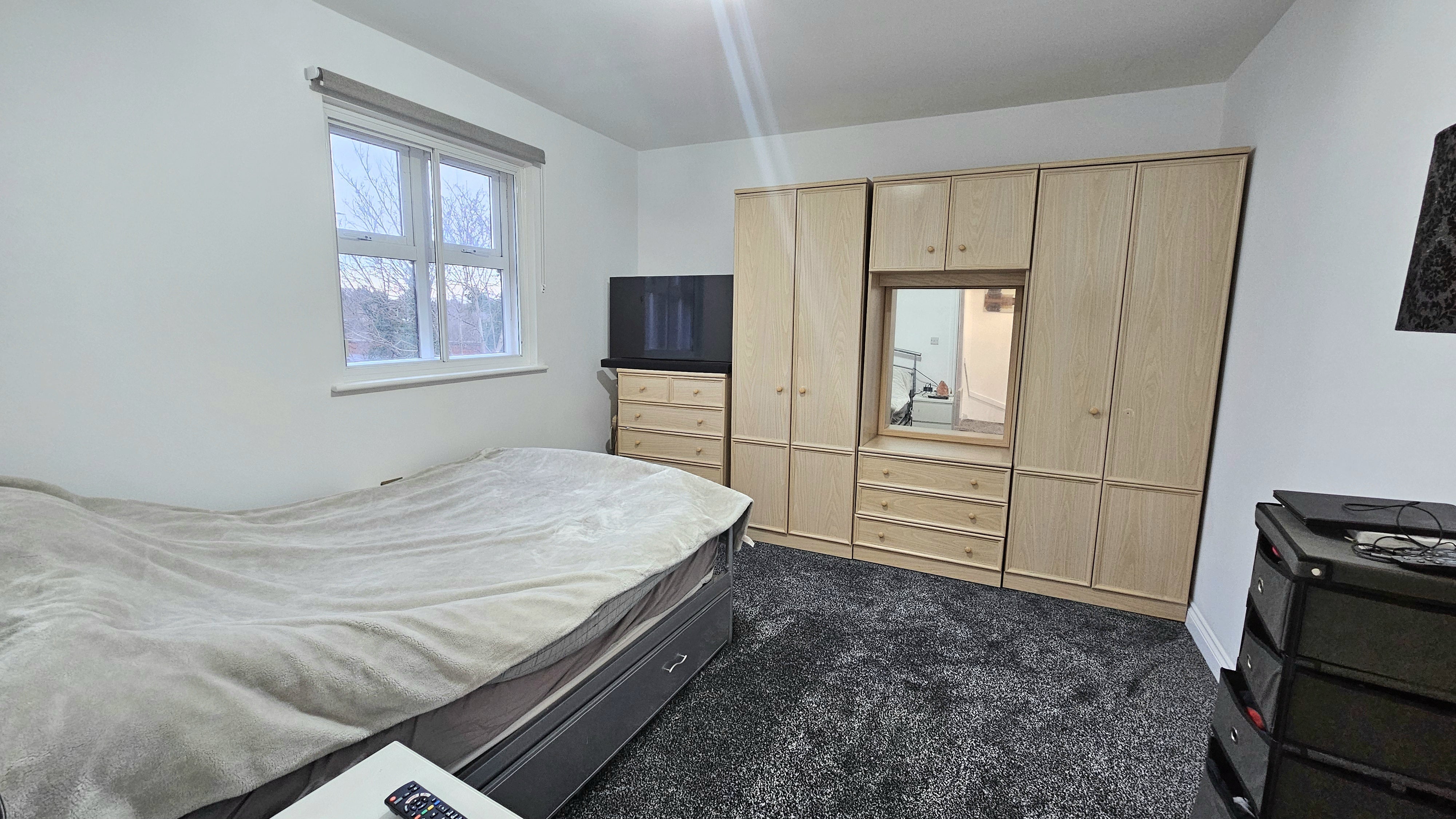 Flat Palgrave Road in Bedford