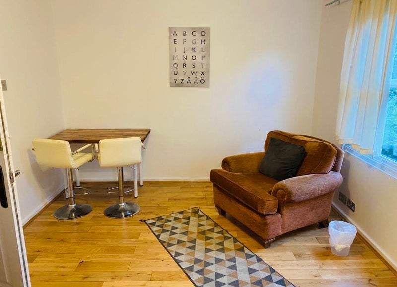 Room Princes Way in Greater London